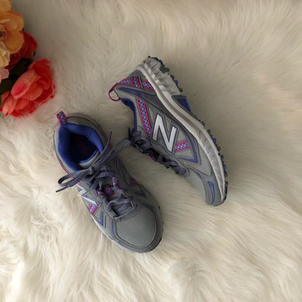 New Balance Grey & Pink Tennis Shoes